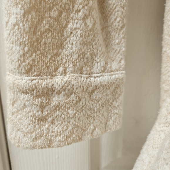 Anthropologie Saturday Sunday Plush Hooded Short Robe - Picture 8 of 11